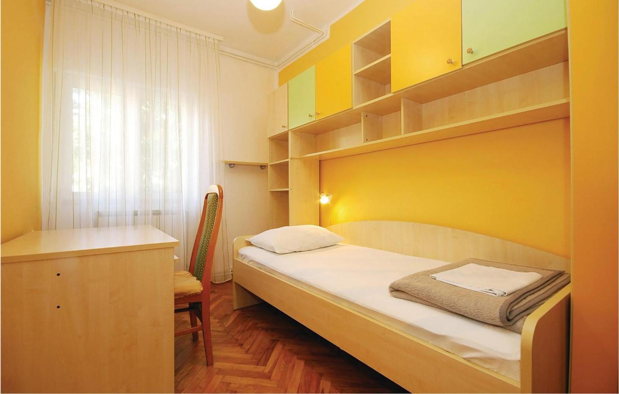 8 Bedroom Gorgeous Home In Kožino Extérieur photo